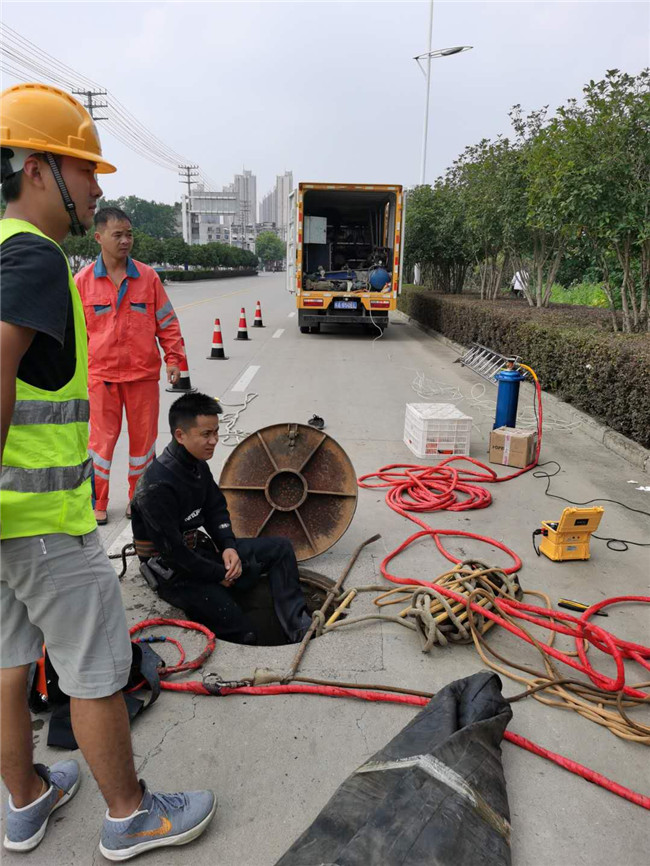 涿鹿翻衬法管道修复技术主要工序